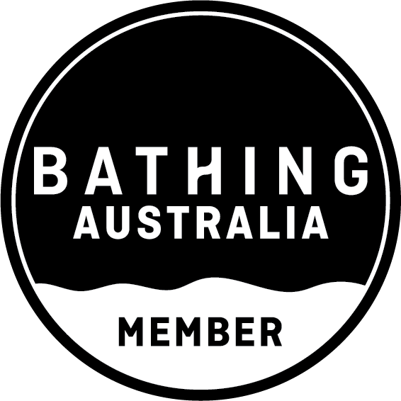 Black circle Bathing Australia Member logo.